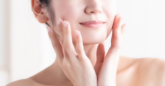 頭皮や顔にできる脂漏性皮膚炎の治し方は 原因や薬についても解説 ひまわり医院 内科 皮膚科