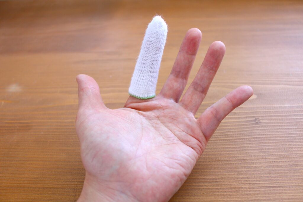 膣の深い切り傷を治療する方法